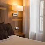 Hotel The Originals Du Grand Monarque Gare
