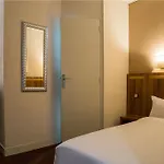 The Originals Du Grand Monarque Gare Hotel 2*