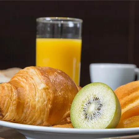 The Originals Du Grand Monarque Gare 2* 南特