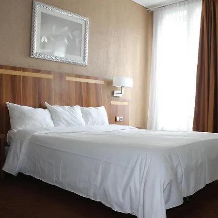 The Originals Du Grand Monarque Gare 南特