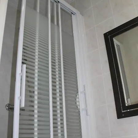 The Originals Du Grand Monarque Gare Hotel